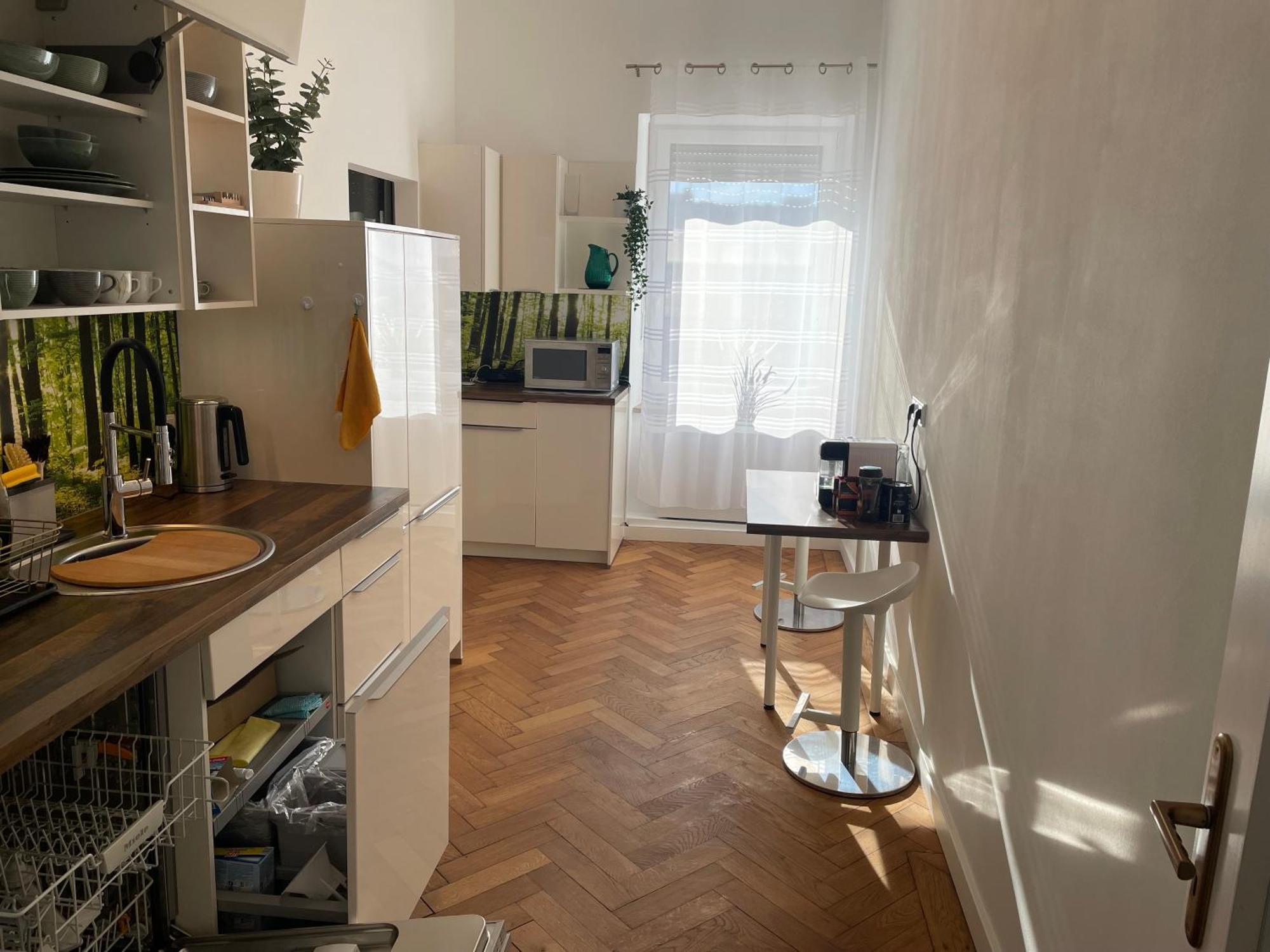 Grosse In Westend Apartamento
